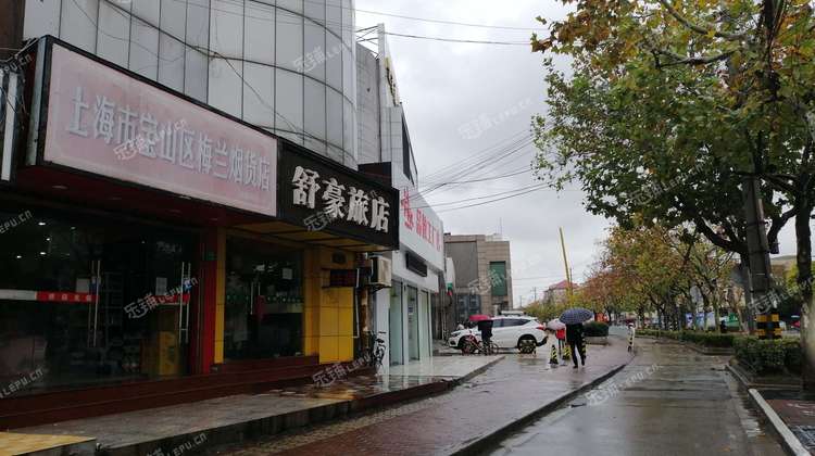 宝山月浦龙镇路120㎡烟酒茶叶店出租,可办照,可明火,可餐饮