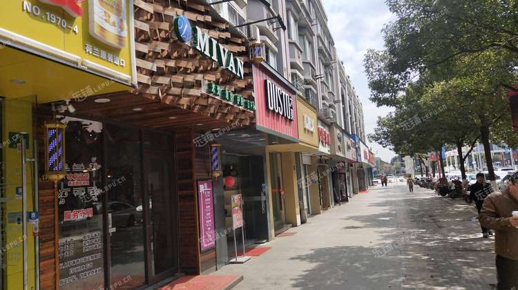 青浦徐泾京华路110㎡美发店转让,可办照