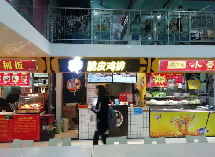 松江松江大学城文汇路20㎡小吃快餐店转让大照集体照可明火可餐饮