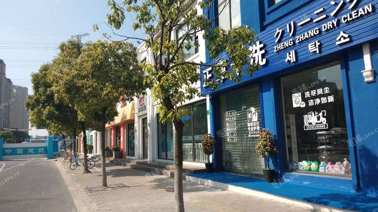 闵行金虹桥翠钰南路20㎡干洗店出租个人照可用