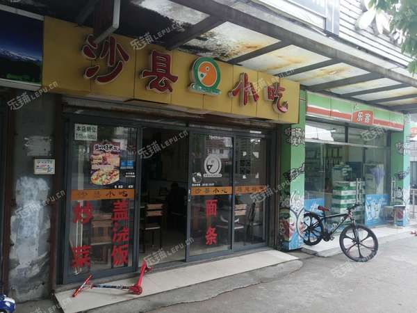 浦东川沙华夏东路50㎡小吃快餐店转让,可办照,可明火,可餐饮