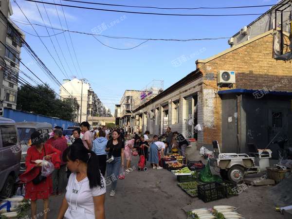 大兴西红门狼垡东路25㎡水果店转让,不可办照