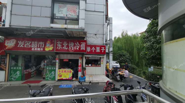 松江松江大学城文汇路12㎡小吃快餐店早点摊位转让,个人照可用,可明火