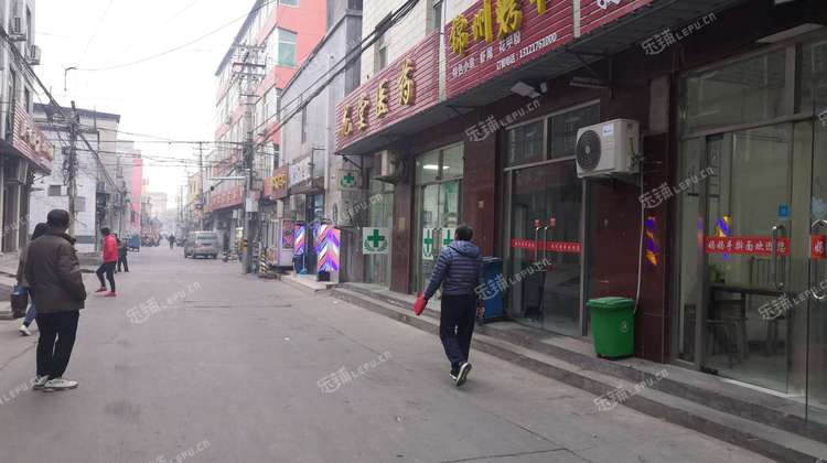 昌平北七家白庙村中街50㎡小吃快餐店转让,个人照可用,可明火,可餐饮