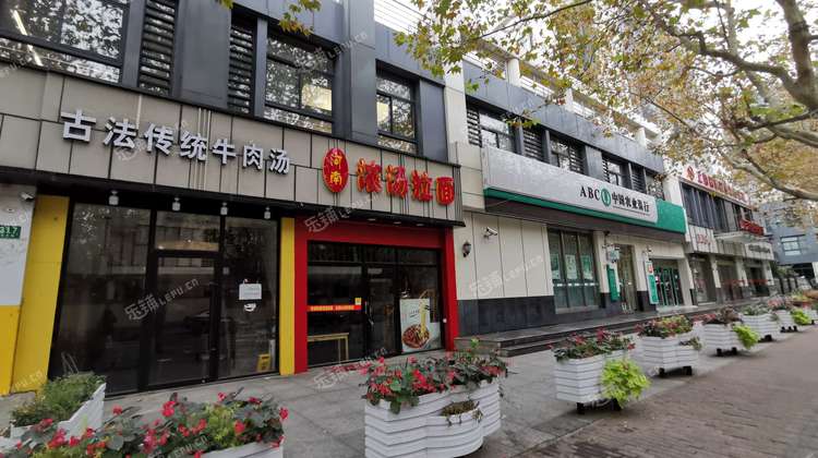 徐汇康健桂平路88㎡小吃快餐店转让,可办照