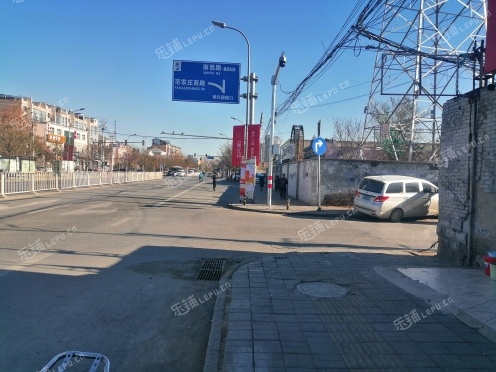 大兴西红门西红门路140㎡火锅店转让可办照可餐饮