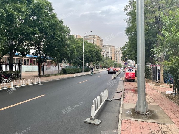 昌平天通苑太平庄中街60㎡超市转让,个人照可用,可餐饮