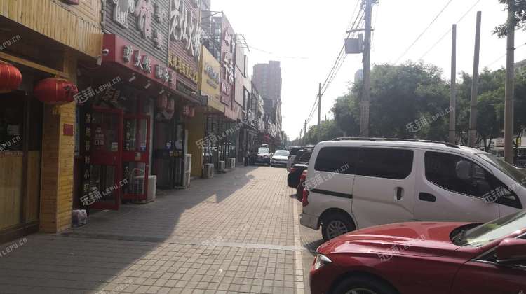 大兴枣园兴华北路10㎡小吃快餐店转让个人照可用可餐饮