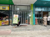 朝阳惠新西街北三环东路50㎡商铺出租，个人照可用，可餐饮