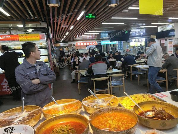 朝阳亚运村小营正义路20㎡小吃快餐店转让，个人照可用，可明火，可餐饮