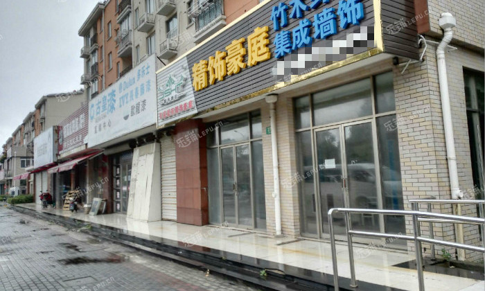 崇明堡镇大通路125㎡装饰装修材料店转让,可办照,可餐饮