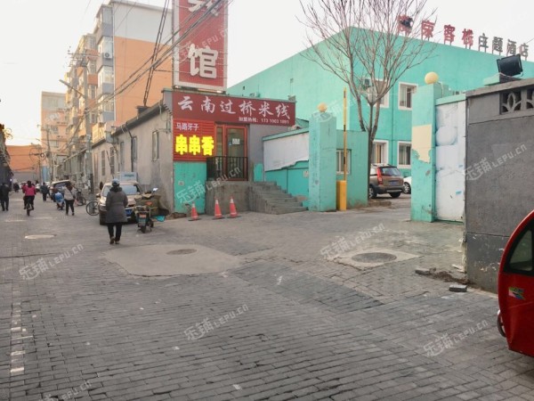 昌平昌平县城煤市口胡同90㎡小吃快餐店转让，个人照可用，可明火，可餐饮