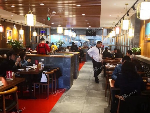丰台马家堡马家堡西路475㎡北京菜馆转让，公司照可过户，可明火，可餐饮