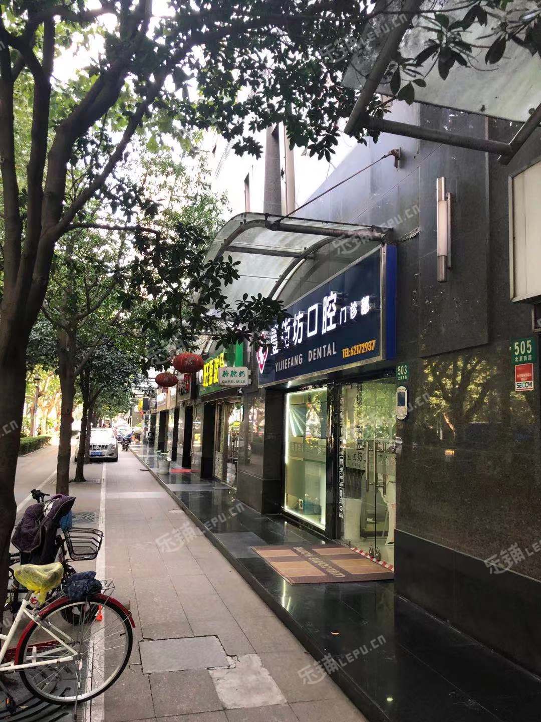 浦东潍坊东方路26㎡商铺出租，可办照