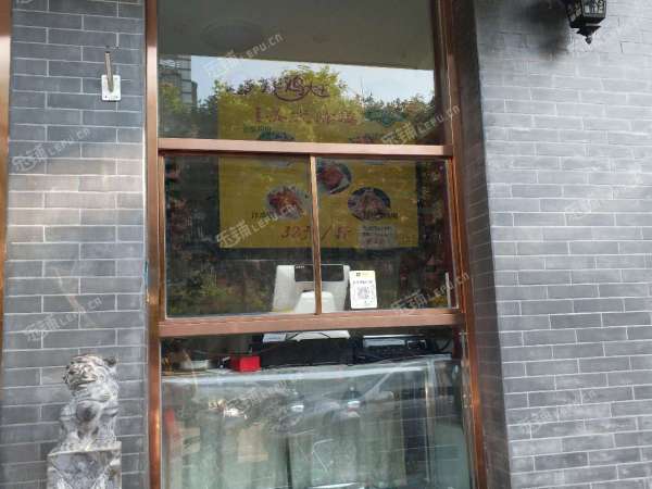 西城广安门南滨河路8㎡小吃快餐店(窗口)转让，个人照可用，可餐饮