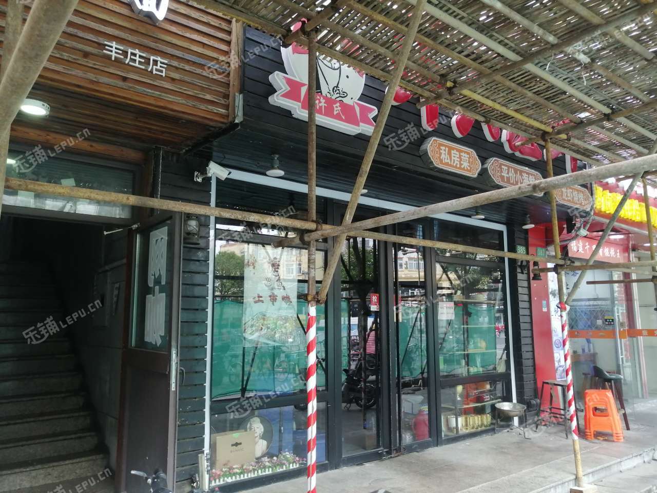 嘉定豐莊豐莊北路80㎡小吃快餐店早點攤位出租,個人照可用,可明火,可