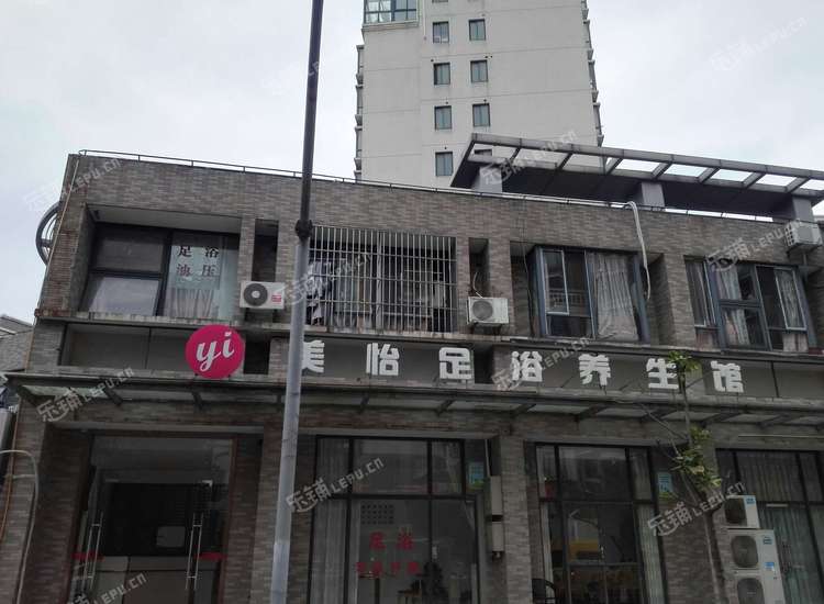 嘉定新成路塔城东路45㎡足浴/按摩店转让,个人照可用