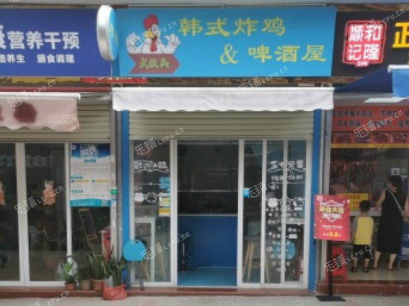 天河石牌石牌東路20㎡小吃快餐店轉(zhuǎn)讓，可辦照，可明火，可餐飲