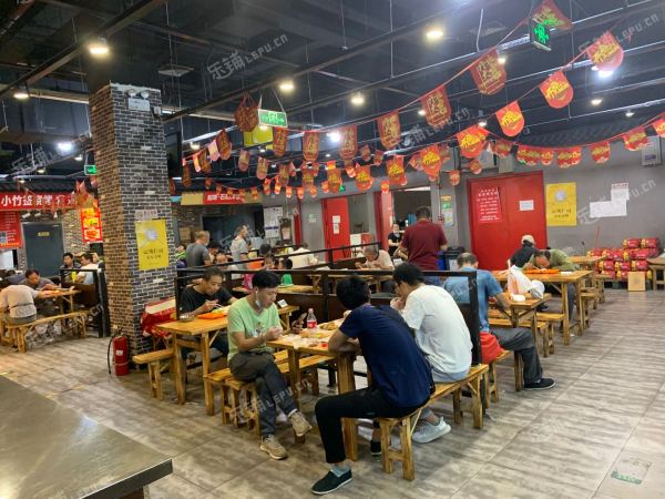 大兴亦庄天宝南街15㎡小吃快餐店转让，大照/集体照，可明火，可餐饮