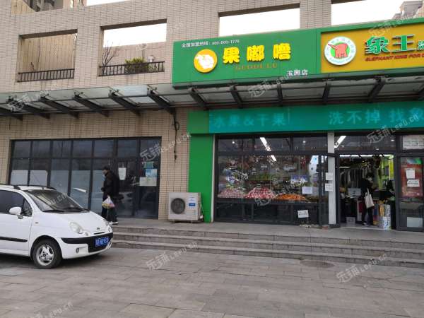 丰台七里庄西局南街40㎡水果店出租，个人照可用，可餐饮
