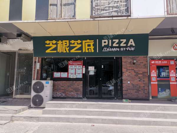 大兴亦庄荣华中路99㎡小吃快餐店转让，可办照，可明火，可餐饮