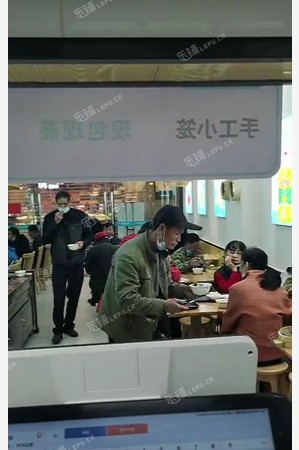 西城德胜门黄寺大街68㎡小吃快餐店转让，公司照可过户，可餐饮