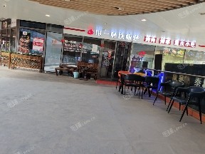 石景山鲁谷鲁谷路180㎡小吃快餐店转让，可办照，可明火，可餐饮