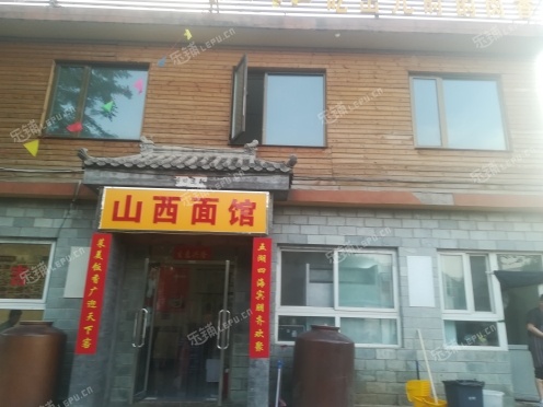 昌平昌平县城农场路200㎡小吃快餐店夜市出租，个人照可用，可餐饮