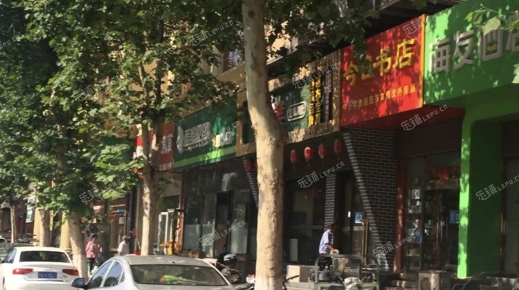 昌平昌平县城永安路400㎡商铺出租，可办照，可明火，可餐饮