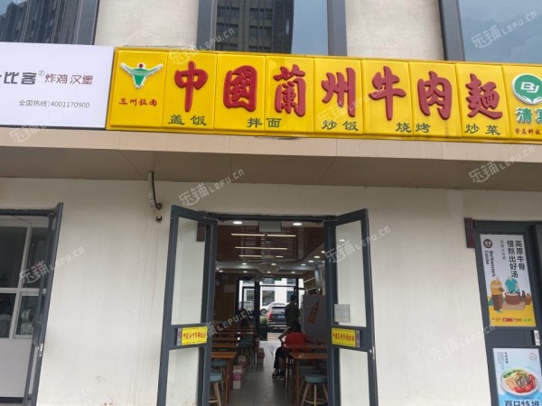 朝阳管庄朝阳路114㎡小吃快餐店转让，个人照可用，可明火，可餐饮