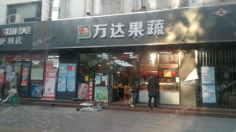 朝阳潘家园武圣东路5㎡水果店出租，个人照可用，可餐饮