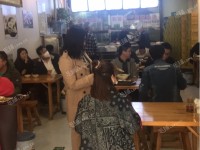 朝阳三元桥200㎡小吃快餐店转让，可办照，可明火，可餐饮