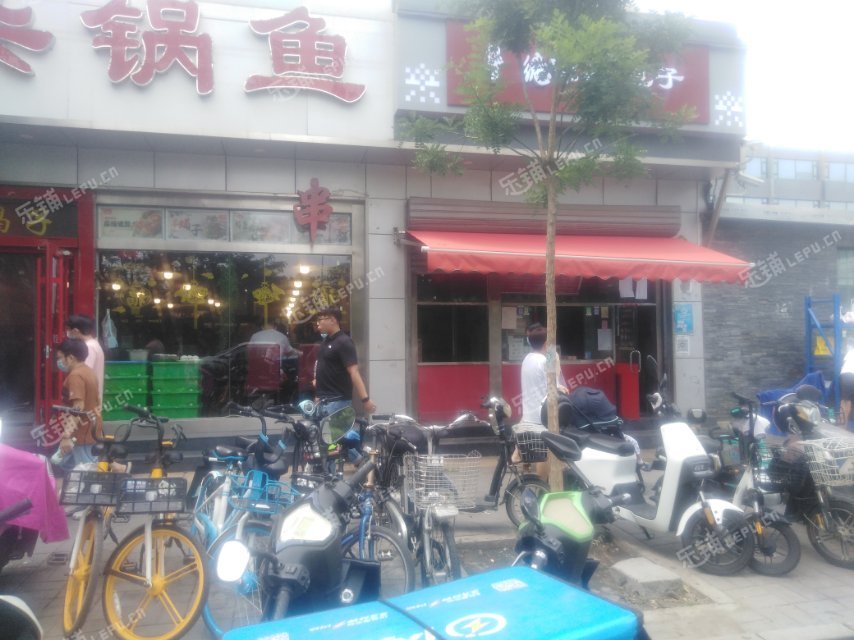朝阳来广营广顺北大街8㎡商铺出租，个人照可用，可餐饮
