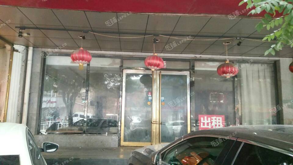 昌平昌平县城西关路840㎡商铺出租，可办照，可餐饮