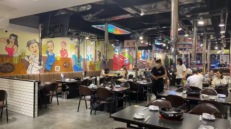 朝阳望京东270㎡烤肉店转让，有照可增项，可明火，可餐饮