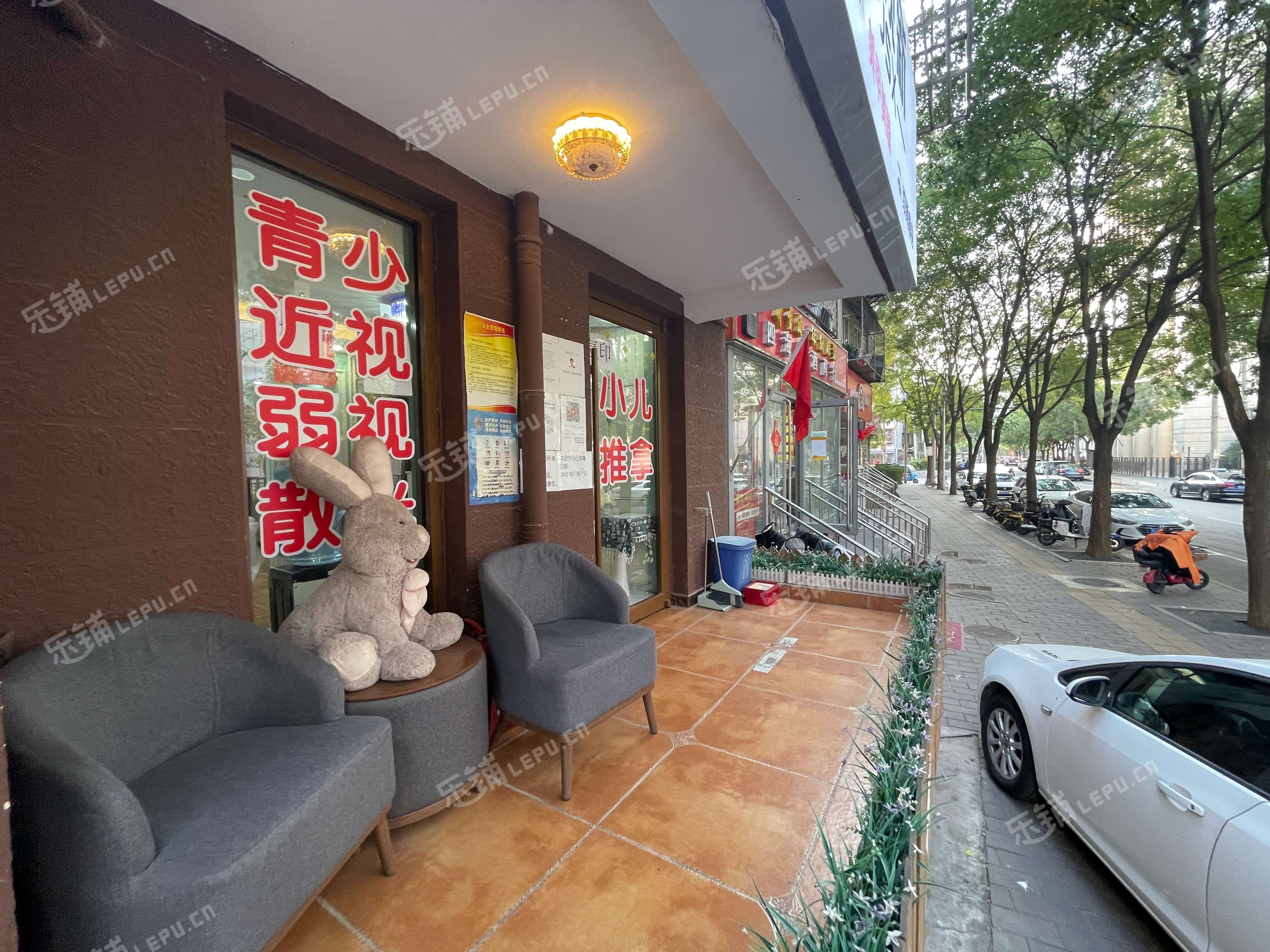 西城新街口65㎡美甲店轉讓，可辦照