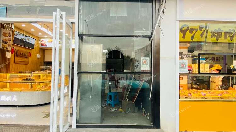 通州梨园物资学院路15㎡商铺转让，有照可增项，可餐饮
