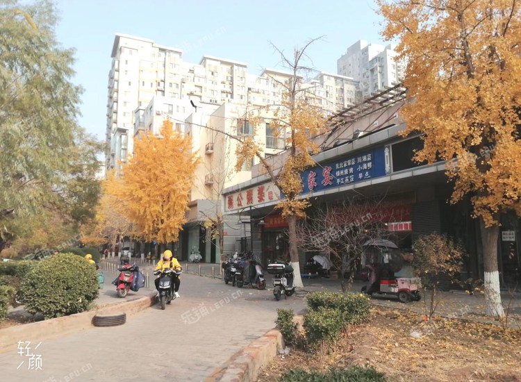 朝阳百子湾300㎡商铺出租，可办照，可明火，可餐饮