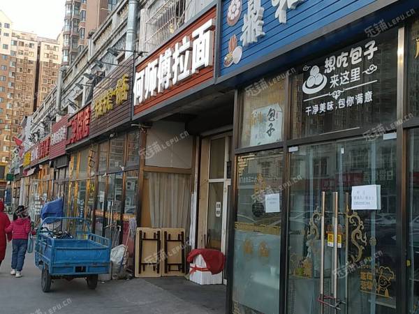 燕郊北蔡街110㎡小吃快餐店转让，可办照，可明火，可餐饮