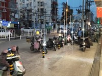 朝阳管庄80㎡酒楼餐饮转让，公司照可过户，可明火，可餐饮