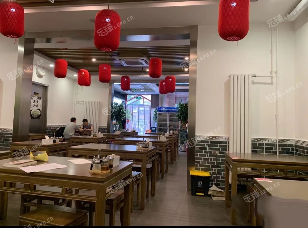 丰台角门马家堡西路215㎡商铺出租，可办照，可明火，可餐饮