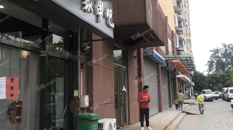 丰台花乡80㎡烧烤/烤串转让，可办照，可明火，可餐饮