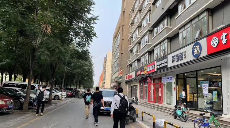 大兴亦庄72㎡饮料店/水吧出租，可办照，可明火，可餐饮