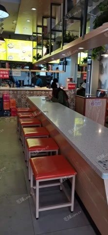 通州九棵樹云景南大街80㎡小吃快餐店早點攤位出租，可辦照，可明火，可餐飲