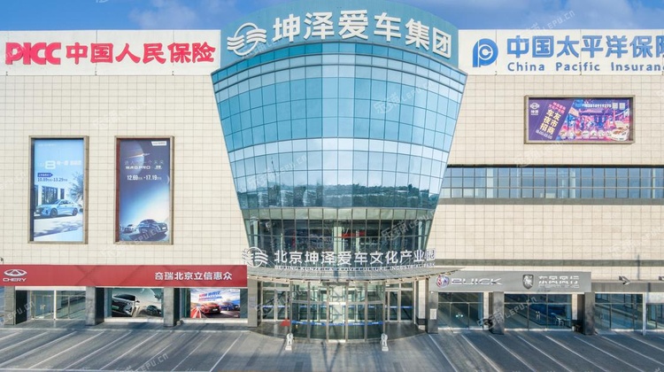 丰台卢沟桥104㎡商铺出租，可办照，可明火，可餐饮