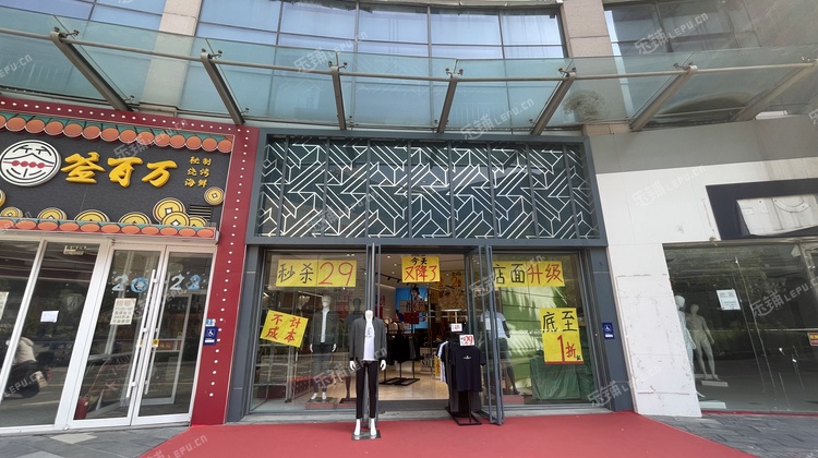 大兴黄村市场街164㎡家常菜馆出租，可办照，可餐饮