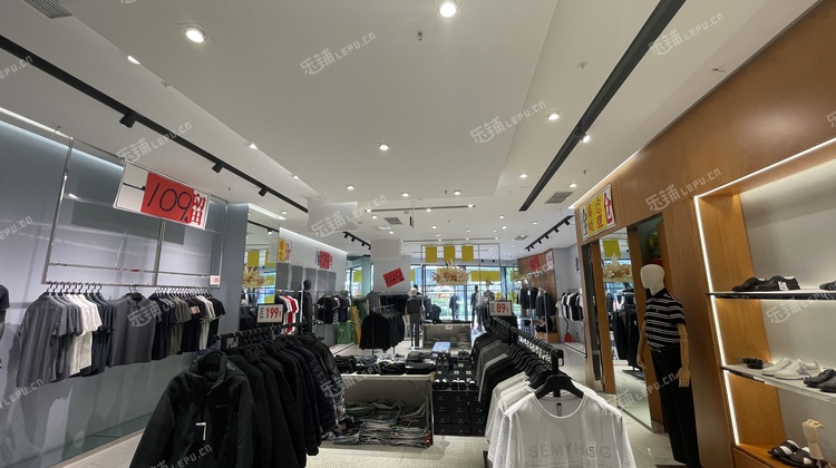 大兴黄村市场街164㎡家常菜馆出租，可办照，可餐饮