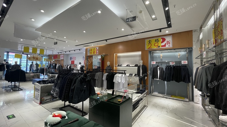 大兴黄村市场街164㎡家常菜馆出租，可办照，可餐饮