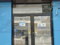 昌平昌平县城政府街30㎡商铺出租，可办照，可餐饮