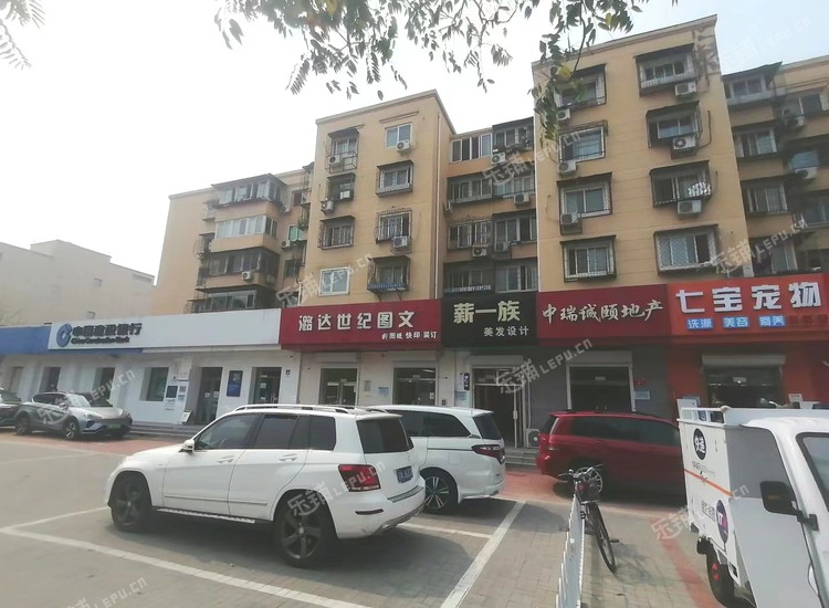通州新华大街65㎡商铺转让，可办照，可明火，可餐饮